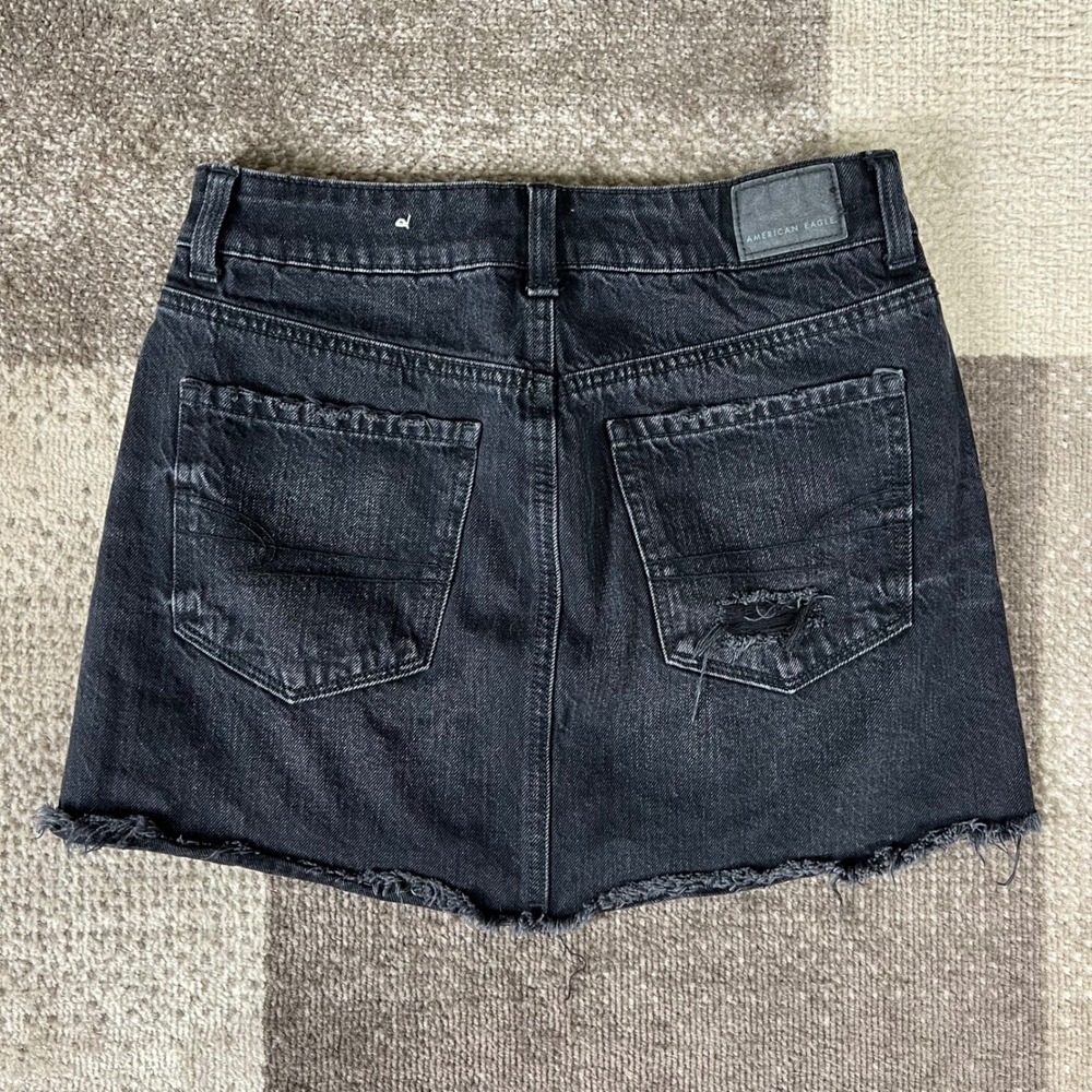 American Eagle Womens Black Denim Distressed‎ High Rise Mini Skirt Size 2 - Picture 3 of 5